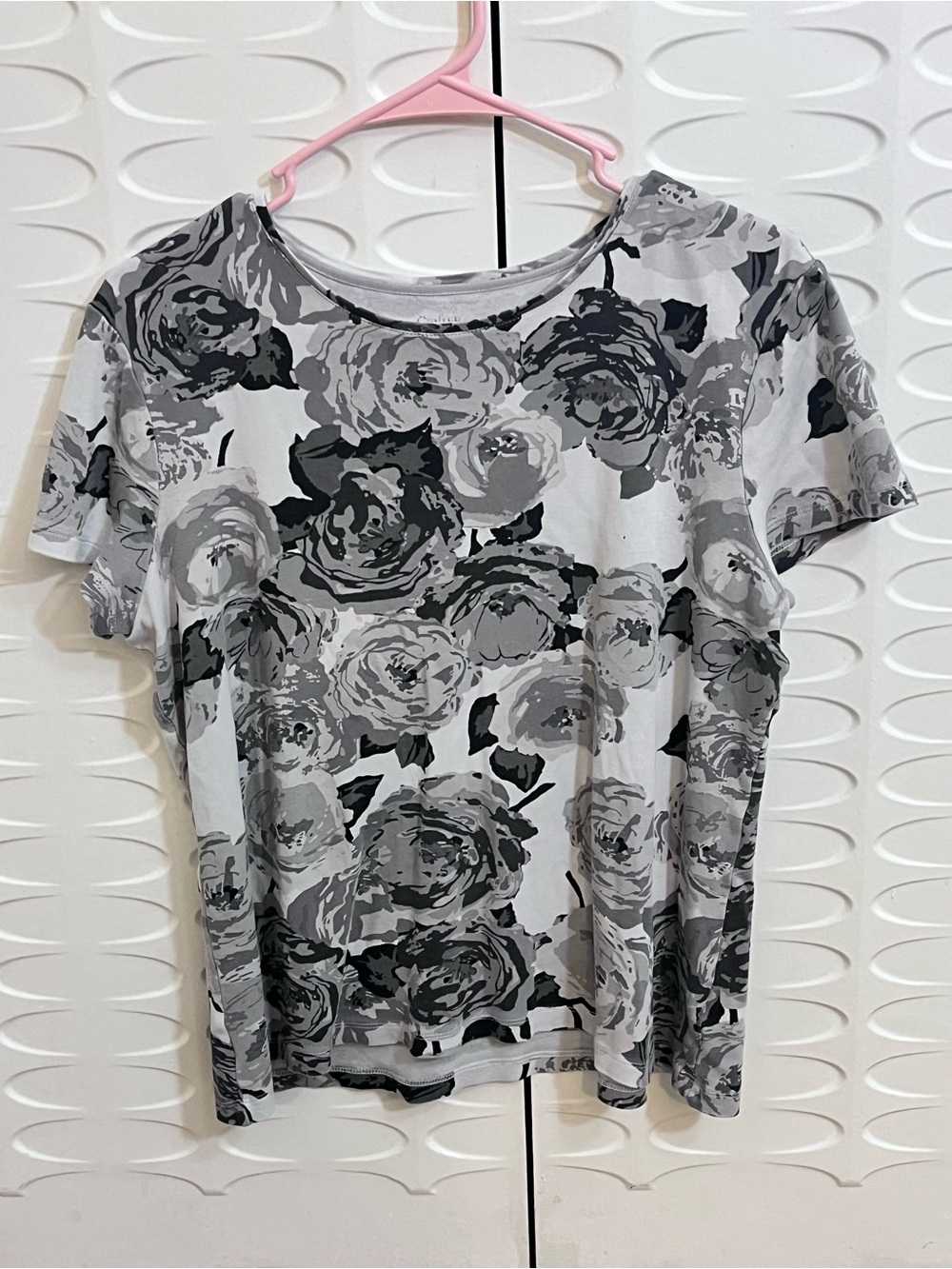 Black White Rose Floral Shirt Womens Large Gothic Grunge